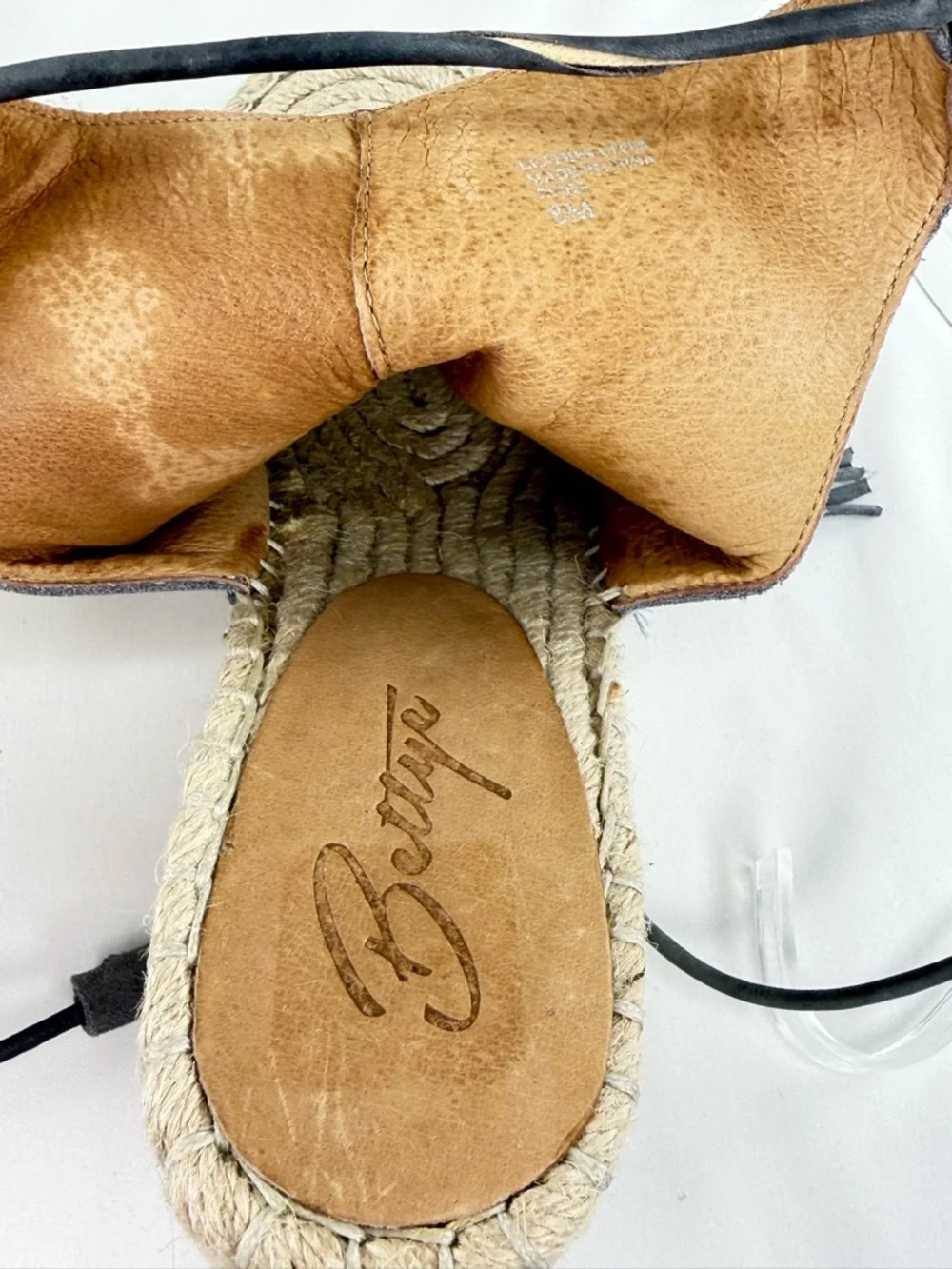 Bettye by Bettye Muller Espadrille Wedge Sandals Gray Suede Lace Up Size 8